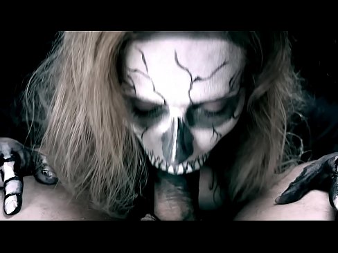 ❤️ Dæmonisk pige suger pik med sin sorte mund og sluger sperm. ❤️ Fucking video at da.camasexys.top ️
